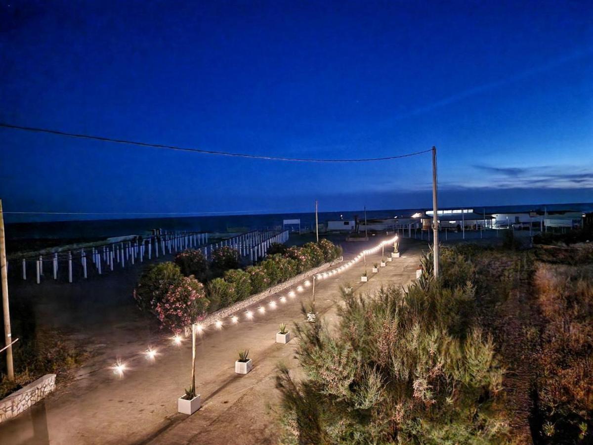 Beach Suites - By Lido Scalzone Castel Volturno Exterior foto