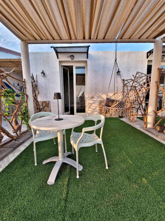 Beach Suites - By Lido Scalzone Castel Volturno Exterior foto